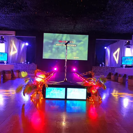 Couette-café Cyborg